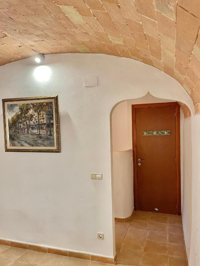 Mas La Ginesta - Ideal Per Families Amb Infants Borrassá Εξωτερικό φωτογραφία